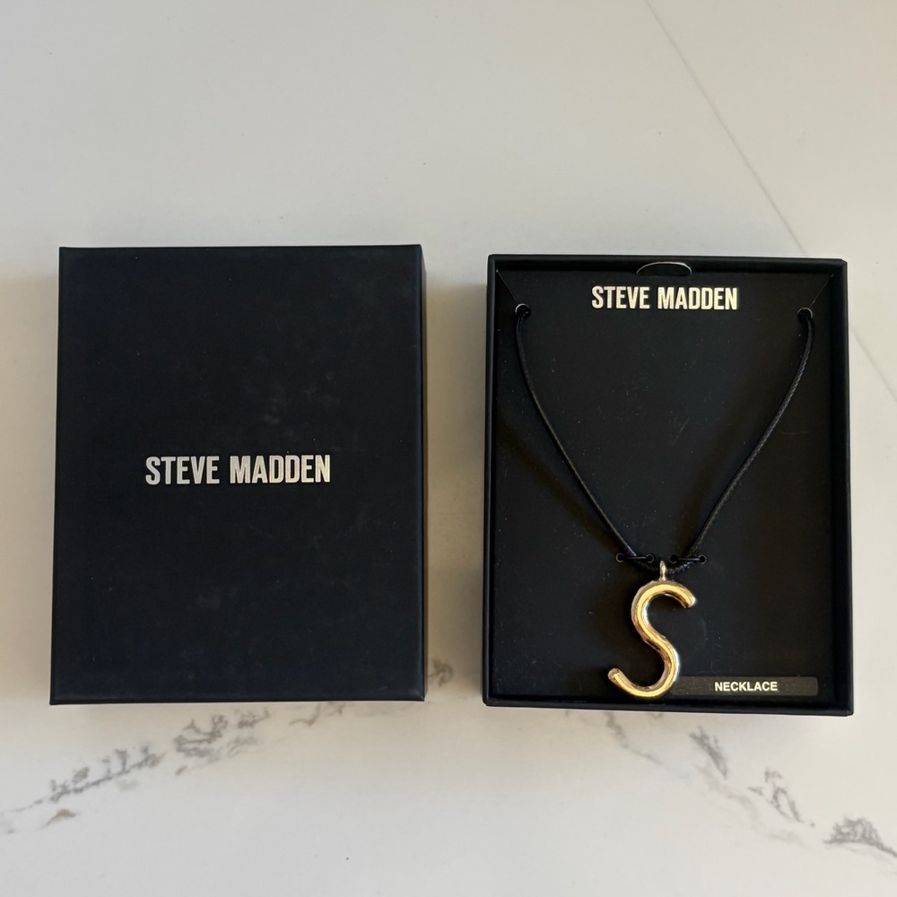 Steve Madden Gold 'S' Puffy Pendant Black Cord SEXY Necklace NEW IN Bo